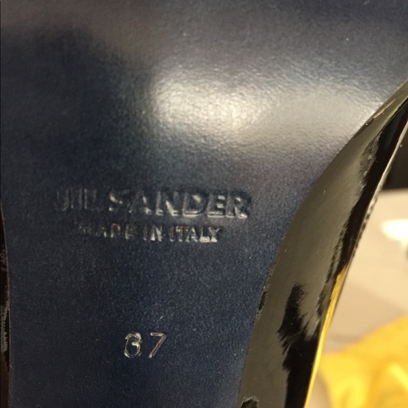 JIL SANDER: Pump, black patent leather  (Size 7) - Picture 8 of 9